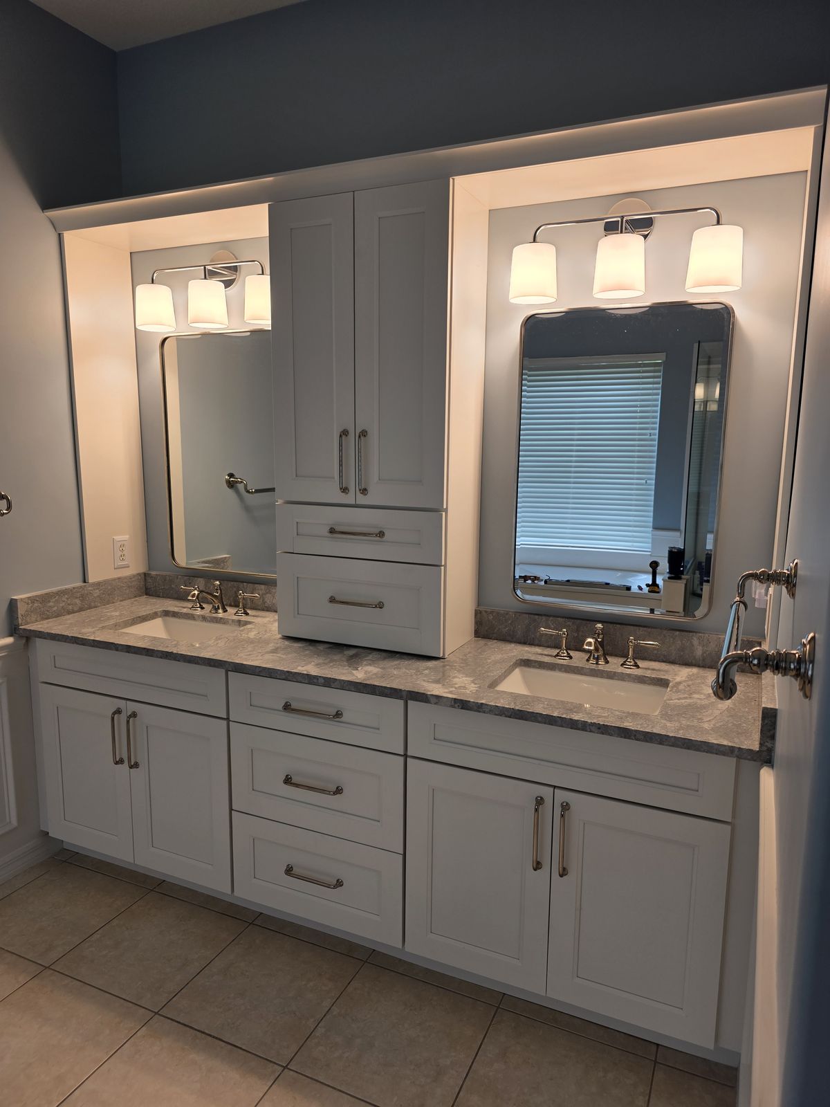 Double Vanity & Tile Shower by M&M Builds