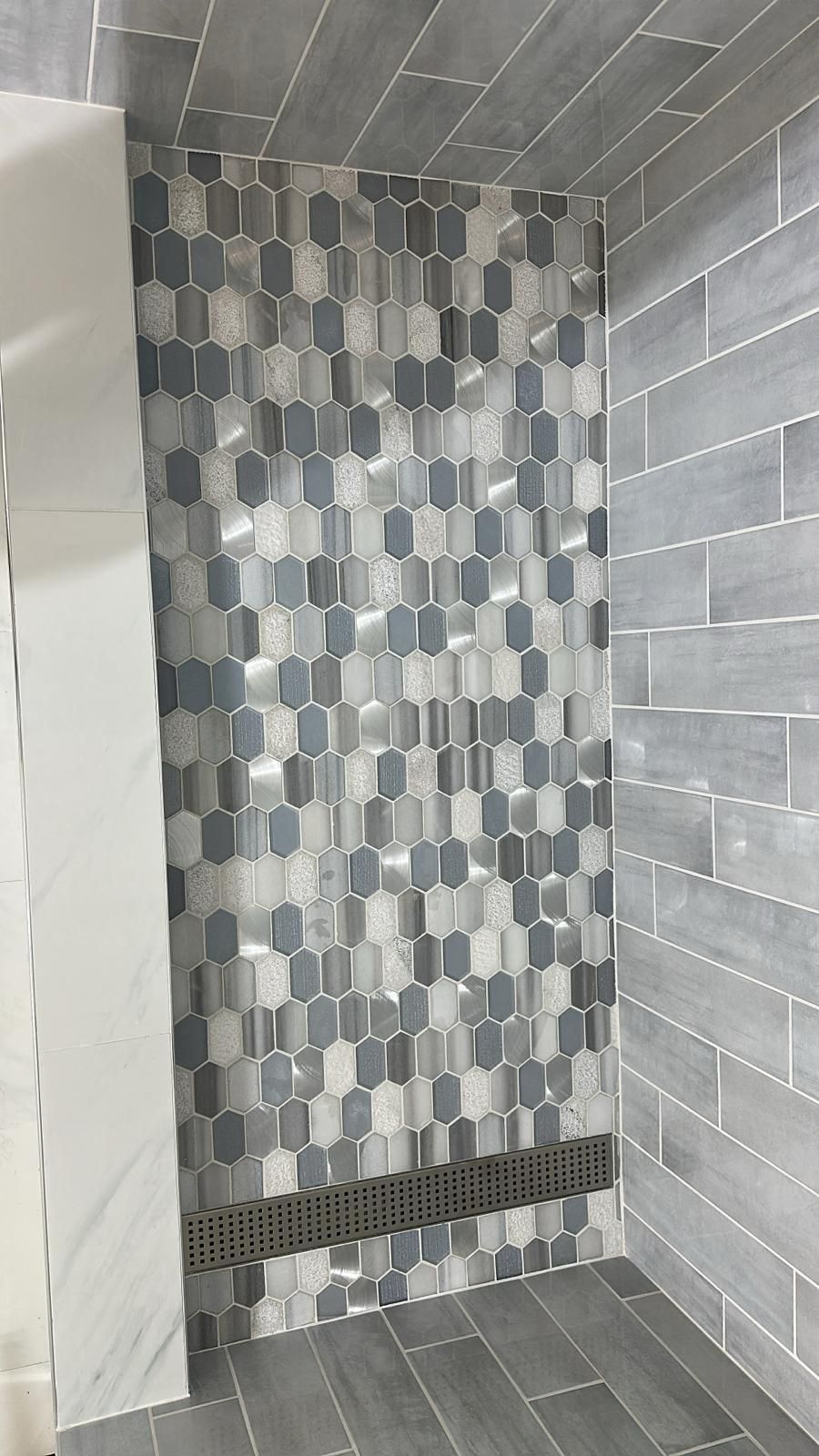 Double Vanity & Tile Shower – The finished project 5