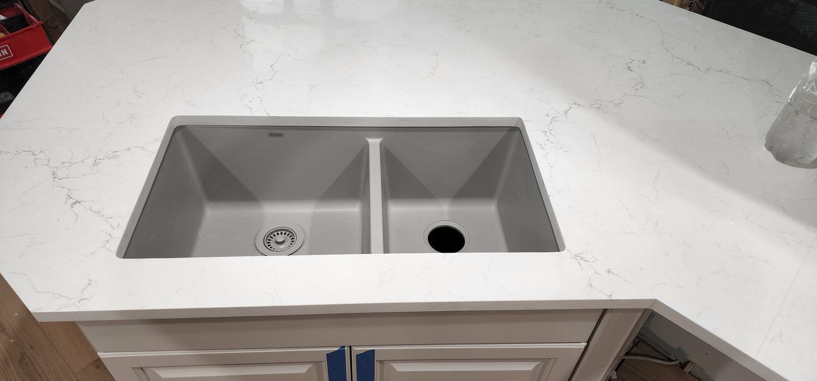 Kitchen & Flooring Remodel – The finished project 4