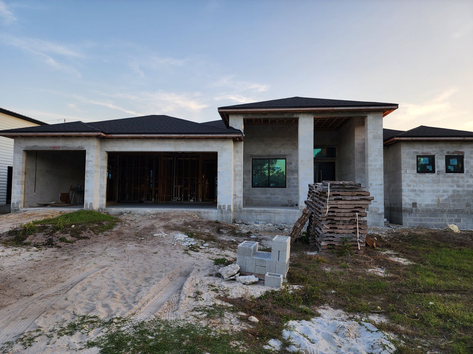 New Custom Home & Steel Building by M&M Builds
